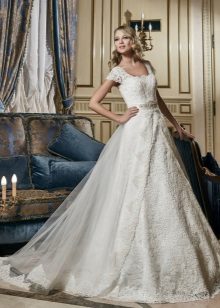 A-line wedding dress with train