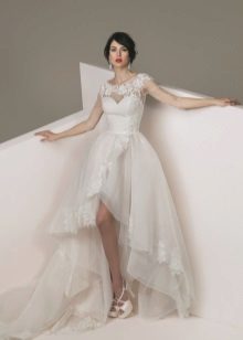 Wedding dress with lace short front long back