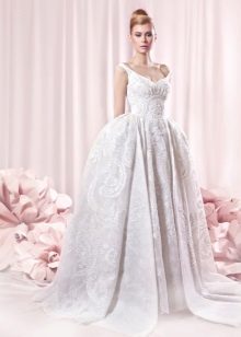 Classic wedding dress magnificent