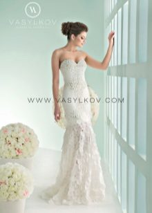 Lace wedding dress by Vasilkov