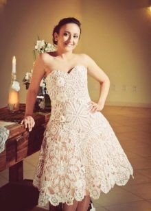 Simple crochet crochet wedding dress