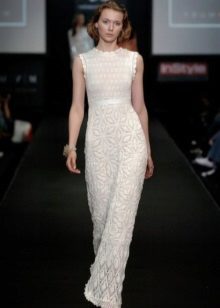 Crochet wedding dress from the catwalk