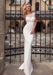 Wedding dress from Oksana Mucha fitting