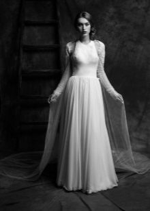 Wedding dress by Anne-Mariee from the 2015 collection is simple