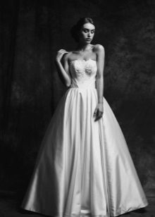 Wedding dress from Anne-Mariee from the collection of 2015 magnificent