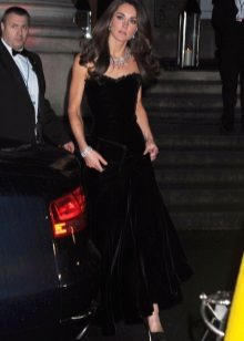 Velvet ruha Kate Middleton