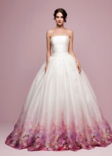 Wedding dress magnificent color