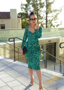 Green dress with leopard print