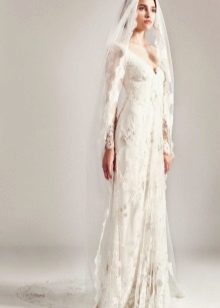 Lace wedding dress straight