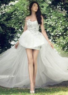 Magnificent short wedding dress