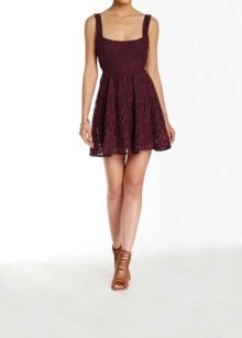 Brown sandals to eggplant dress