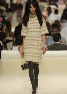 Chanel Tweed ruha, ujjú