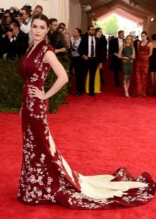 Long evening dress in burgundy color in oriental style