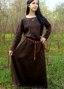 Leather belt to long linen dress