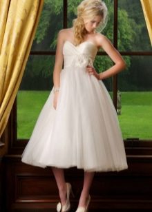 Wedding dress with a high waist midi length