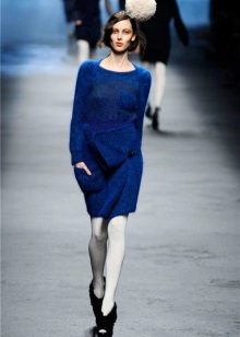 Knitted woolen dress with sleeves