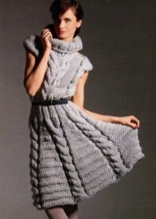 Wool dress with a crochet neck