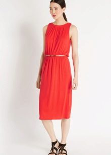 Wool dress with midi belt