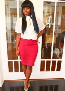 Red pencil skirt in combination with a white blouse