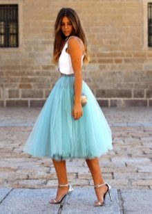 skirt with a high organza line