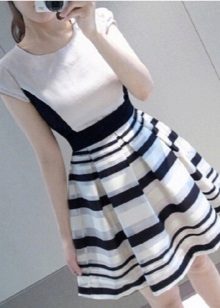 fluffy striped skirt