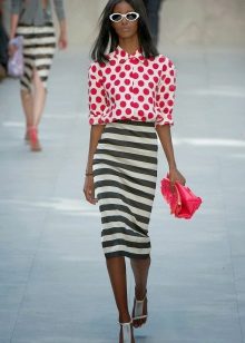 true white striped pencil skirt