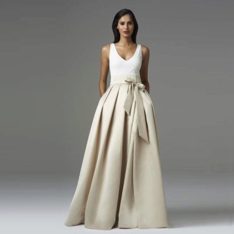 Beige long skirt with bow - evening look