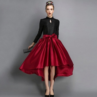 Maroon skirt with bow - evening look