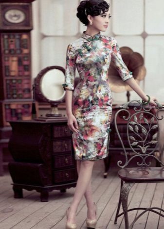 Colorful Chinese style qipao dress