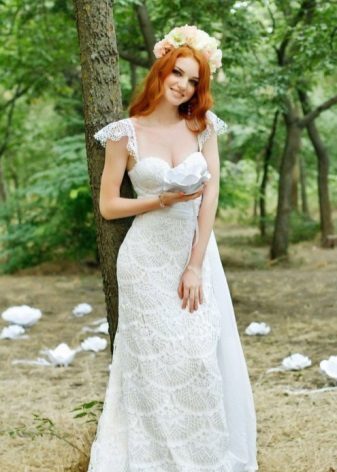 Knitted wedding dress by Anna Radaeva