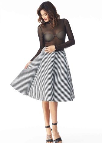 Skirt half stripes