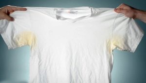 How to wash stains on clothes in the armpits?