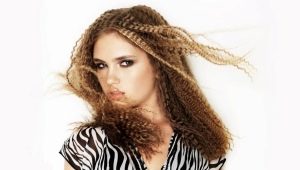 Corrugation on medium hair: features of choice and styling