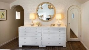 Commode in the bedroom: views and recommendations for selection