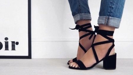 Low Heel Sandals