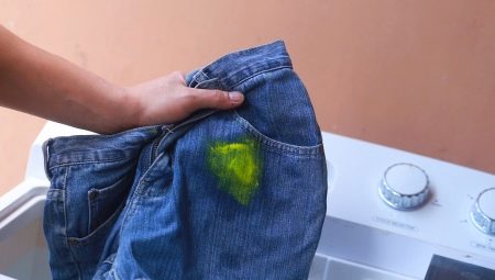 How to wash the paint off jeans?