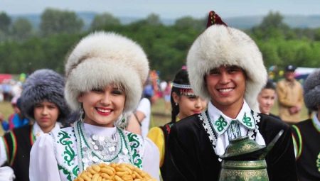 Tatar national costume