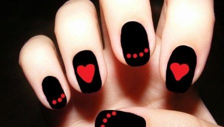 Black nail design