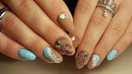 Stylish nail designs with a picture of the sea