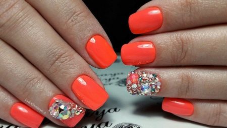 Design c gel polish in orange shades