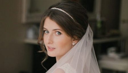 Wedding hairstyle with tiara and veil