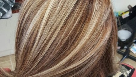 Highlights on light blond hair