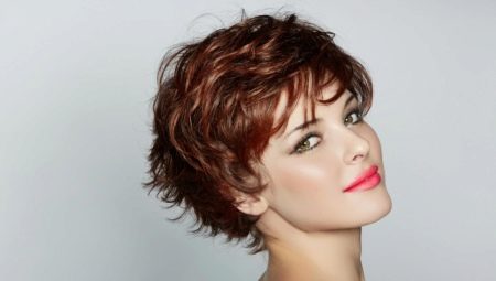 Multilayer haircuts for short hair