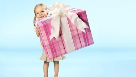 What to give a child a birthday?