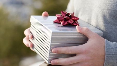 Gift ideas for a boy of 15 years for the New Year