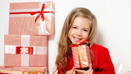 How to choose a gift girl 14 years for the New Year?