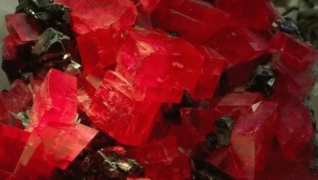 Rhodochrosite: leírás, tulajdonságok és fajták