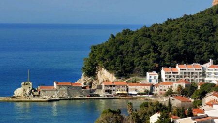 All about Petrovac in Montenegro