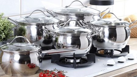 Top stainless steel saucepans