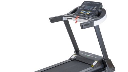 A variety of Brumer treadmill models and features